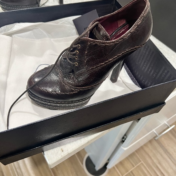 Cow Hide Oxford Prada Vintage Booties-Platform - Picture 4 of 6